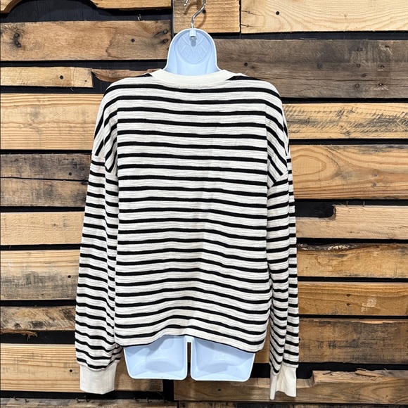 EVEREVE Noah Stripe Textured Sweatshirt Black/Ivory Women’s Size Large‎ - Picture 6 of 8